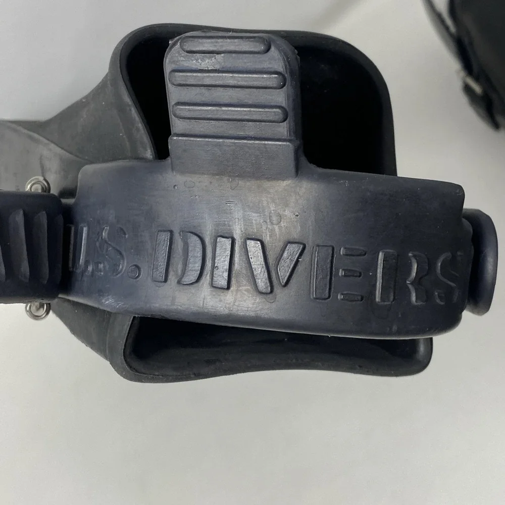 US Divers Compro Aqua Lung Pro Line Extra Small Size 5-7 Dive Fins Made in Italy